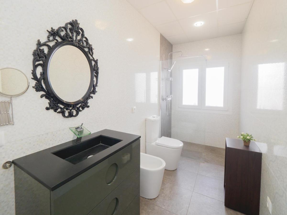 La Villa Del Montecillo Complex Beach And City Apartamentosmalagamanagement ภายนอก รูปภาพ